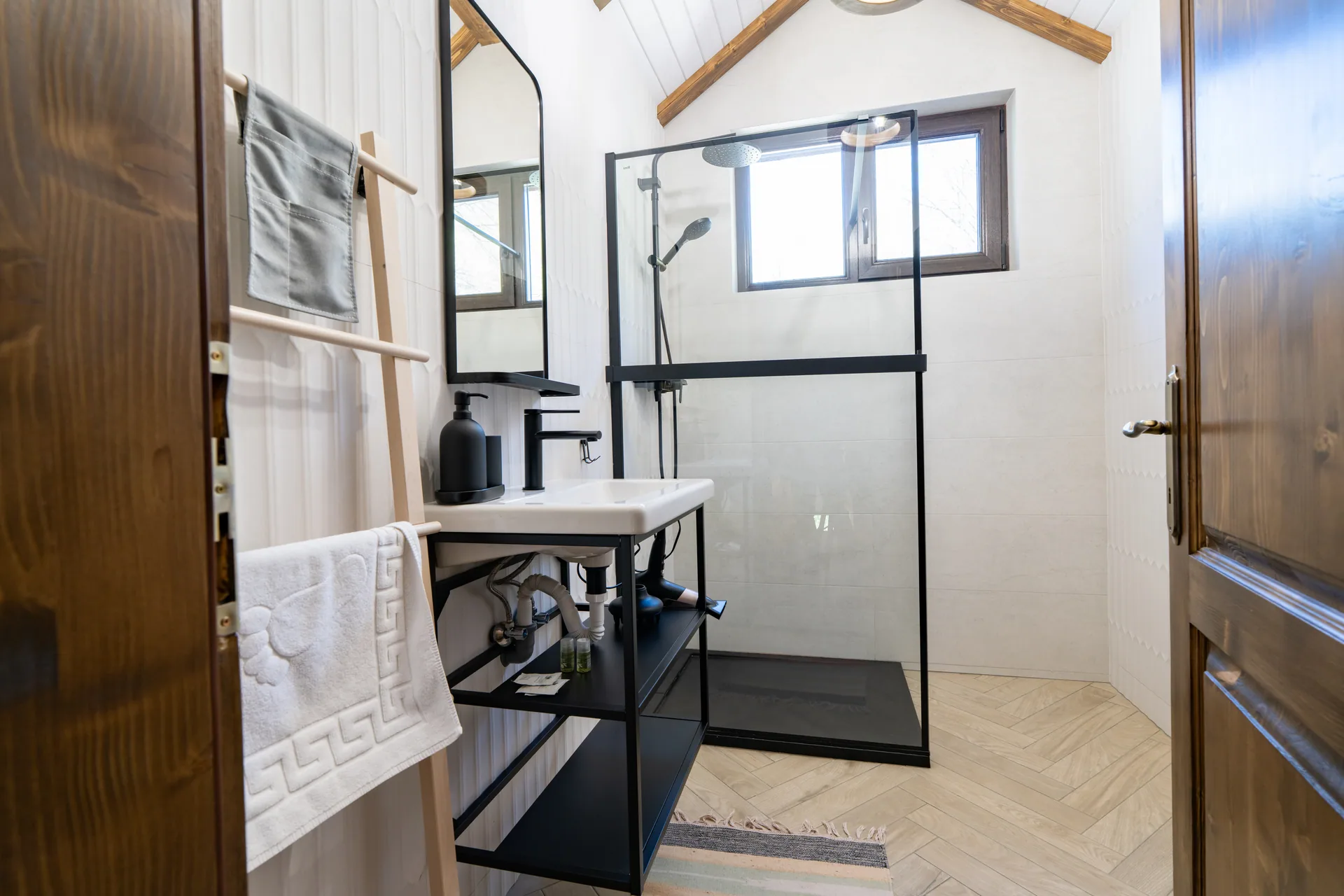 Apartamentul la Înălțime - 2